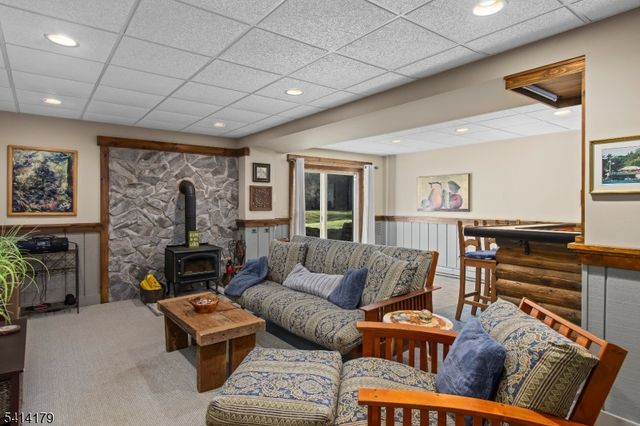 8 Huntsville Rd, Andover Twp., NJ 07860