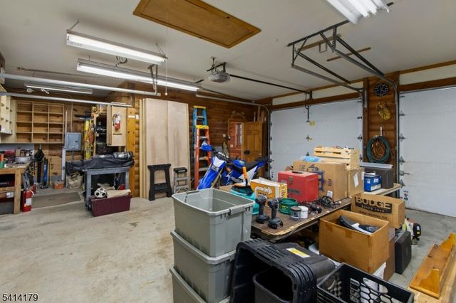 8 Huntsville Rd, Andover Twp., NJ 07860