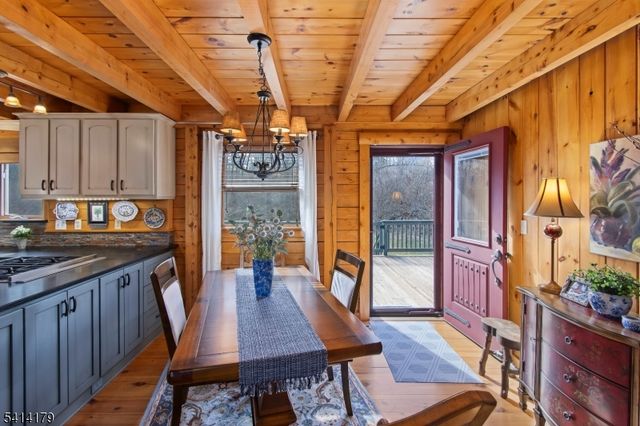 8 Huntsville Rd, Andover Twp., NJ 07860