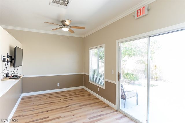 9708 Enniskeen Avenue, Las Vegas, NV 89129