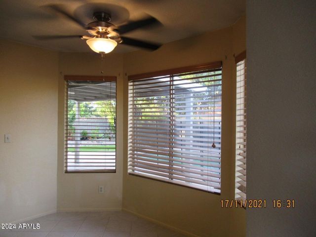 2324 W Highland Court, Chandler, AZ 85224