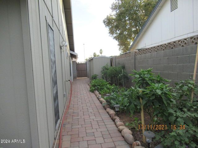 2324 W Highland Court, Chandler, AZ 85224