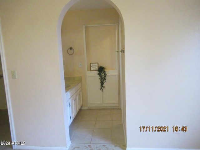 2324 W Highland Court, Chandler, AZ 85224
