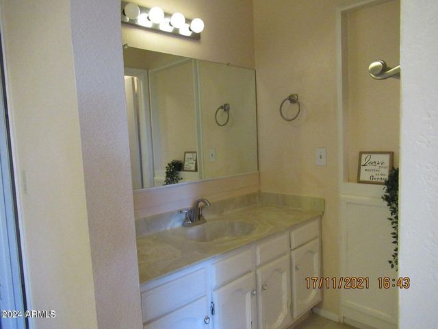2324 W Highland Court, Chandler, AZ 85224