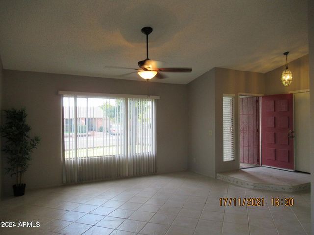 2324 W Highland Court, Chandler, AZ 85224