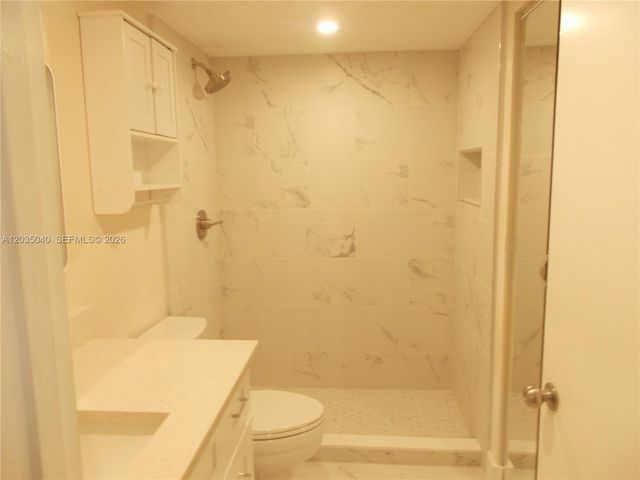 1400 SW 124th Ter 106Q, Pembroke Pines, FL 33027