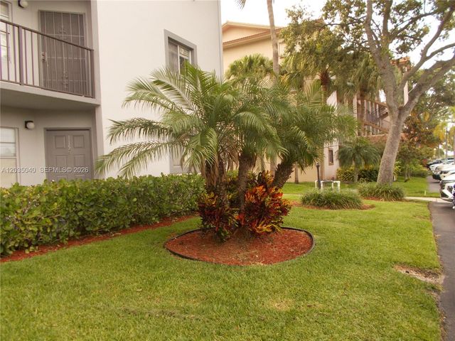 1400 SW 124th Ter 106Q, Pembroke Pines, FL 33027