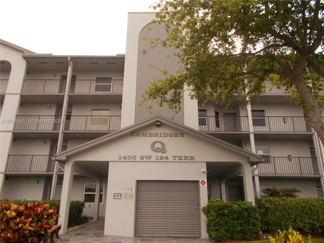 1400 SW 124th Ter 106Q, Pembroke Pines, FL 33027
