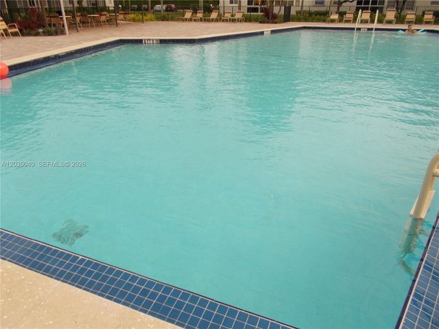 1400 SW 124th Ter 106Q, Pembroke Pines, FL 33027