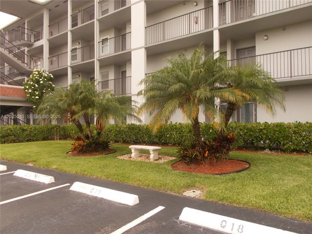 1400 SW 124th Ter 106Q, Pembroke Pines, FL 33027