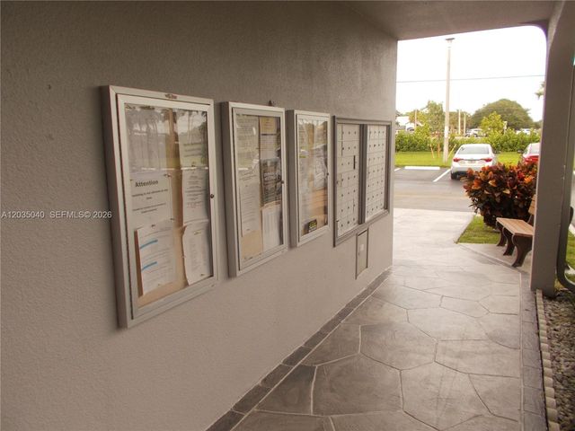1400 SW 124th Ter 106Q, Pembroke Pines, FL 33027