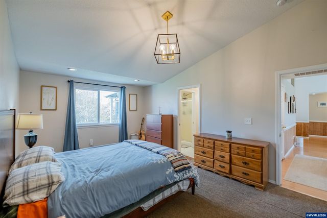 611 Hobson St, Stayton, OR 97383