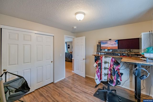 611 Hobson St, Stayton, OR 97383