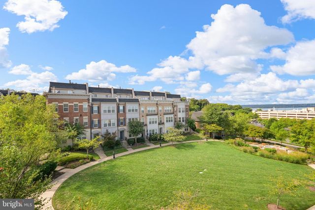 509 RAMPART WAY #19, Oxon Hill, MD 20745