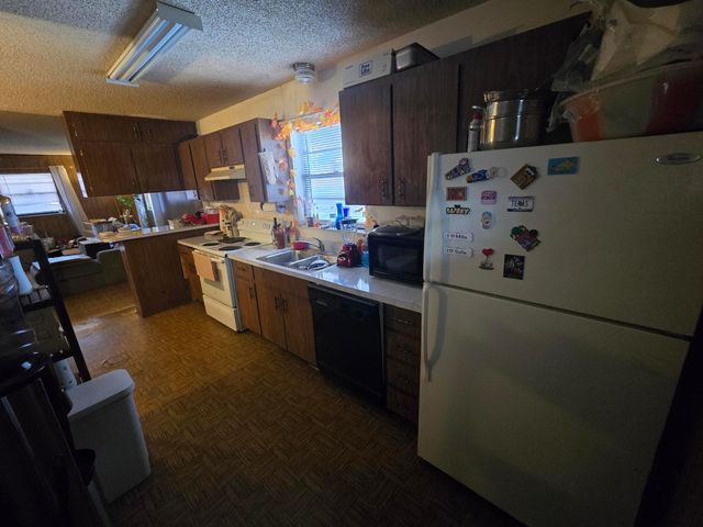 1005 Green Street, West Palm Beach, FL 33405