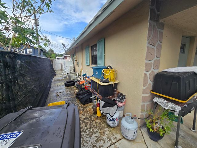 1005 Green Street, West Palm Beach, FL 33405