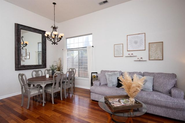 1108 Mandarin Ct, Modesto, CA 95350