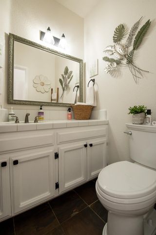 1108 Mandarin Ct, Modesto, CA 95350