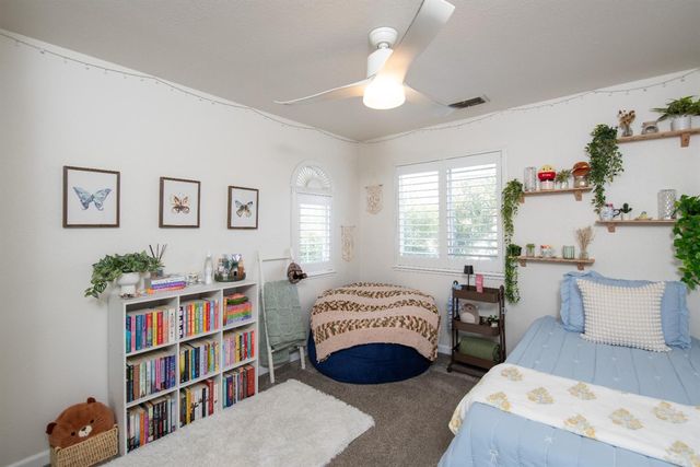 1108 Mandarin Ct, Modesto, CA 95350