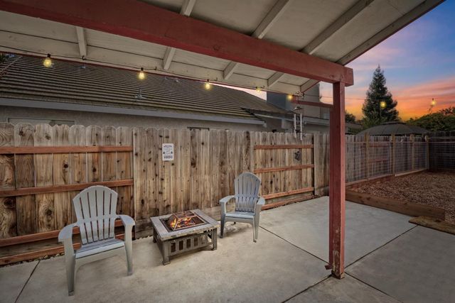 1108 Mandarin Ct, Modesto, CA 95350