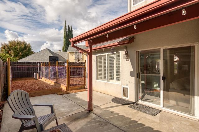 1108 Mandarin Ct, Modesto, CA 95350