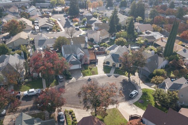 1108 Mandarin Ct, Modesto, CA 95350