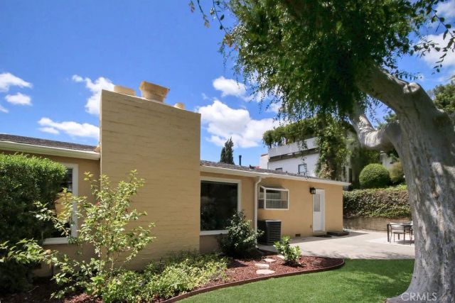 1212 N Lemon, Fullerton, CA 92831