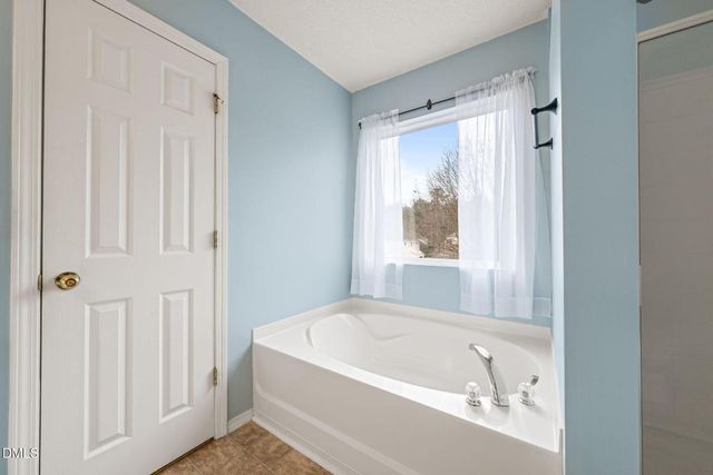 1016 Gelfield Road, Knightdale, NC 27545