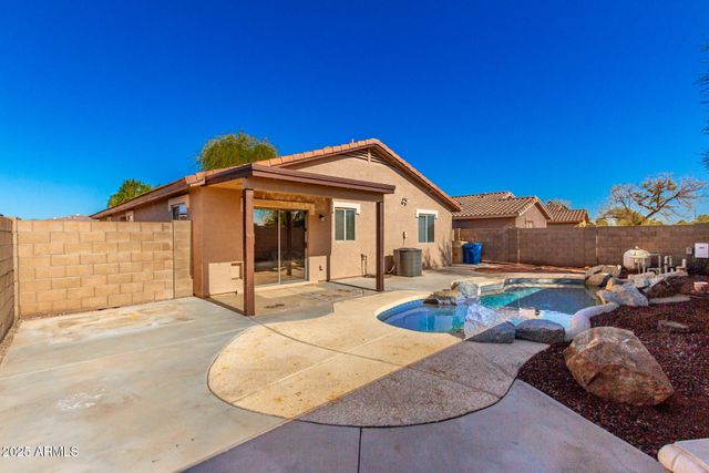 25049 W DOVE MESA Drive, Buckeye, AZ 85326