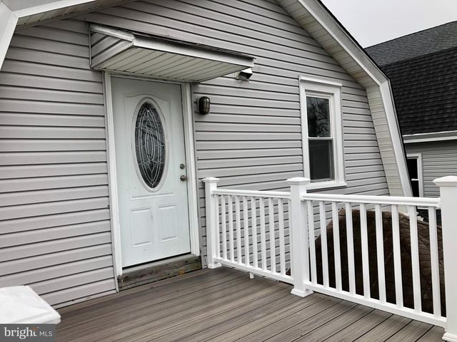56 CHURCH ST, Willow Grove, PA 19090
