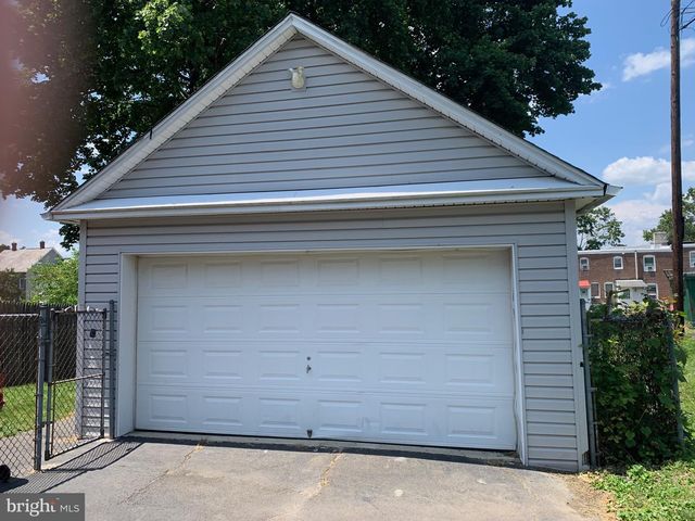 56 CHURCH ST, Willow Grove, PA 19090