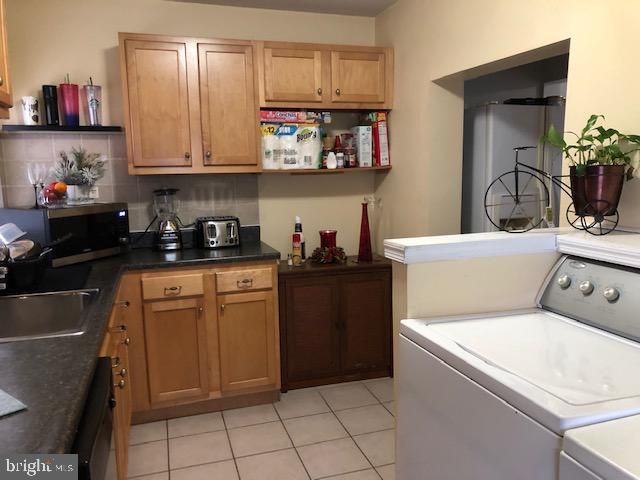 56 CHURCH ST, Willow Grove, PA 19090