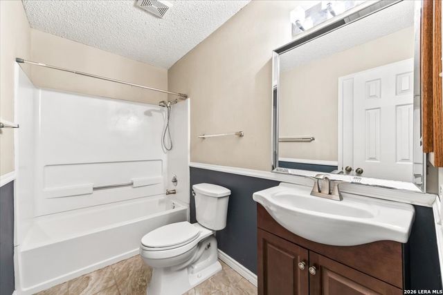 7103 MISTY BRK, San Antonio, TX 78250