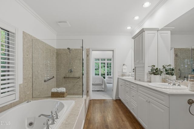 90028 Hoey, Chapel Hill, NC 27517