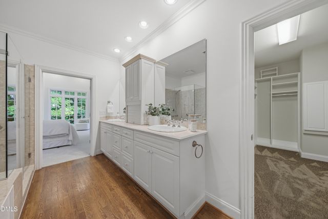 90028 Hoey, Chapel Hill, NC 27517