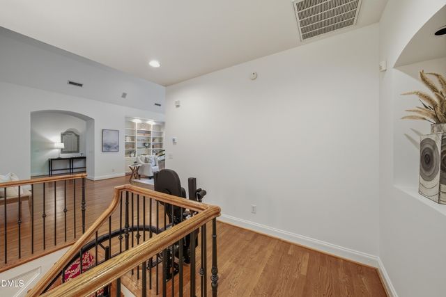 90028 Hoey, Chapel Hill, NC 27517