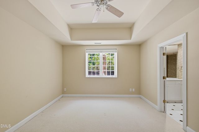 90028 Hoey, Chapel Hill, NC 27517