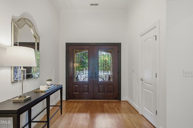 90028 Hoey, Chapel Hill, NC 27517