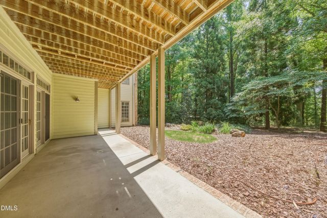 90028 Hoey, Chapel Hill, NC 27517