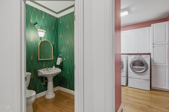 90028 Hoey, Chapel Hill, NC 27517