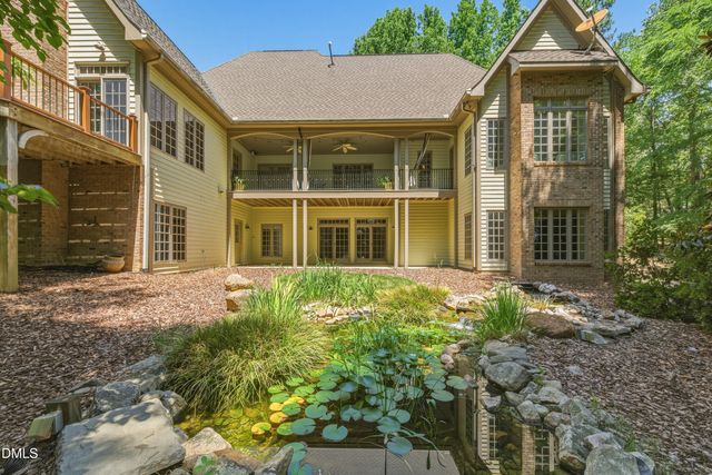 90028 Hoey, Chapel Hill, NC 27517