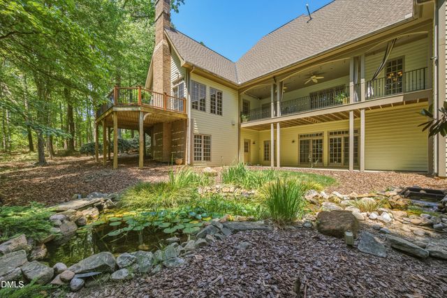 90028 Hoey, Chapel Hill, NC 27517