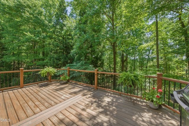 90028 Hoey, Chapel Hill, NC 27517