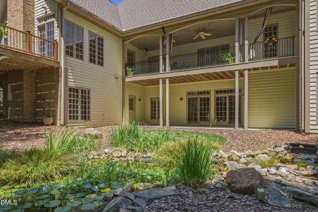 90028 Hoey, Chapel Hill, NC 27517