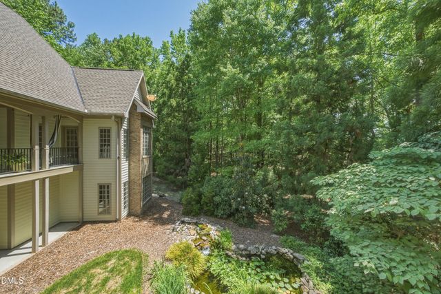 90028 Hoey, Chapel Hill, NC 27517