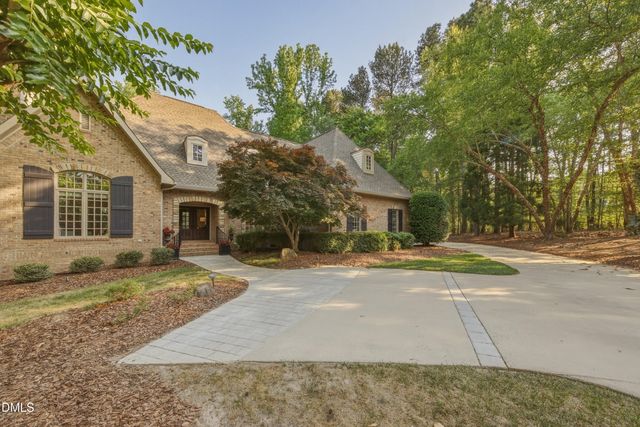 90028 Hoey, Chapel Hill, NC 27517