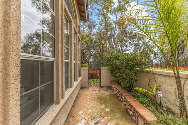 44 Tierra Montanosa, Rancho Santa Margarita, CA 92688