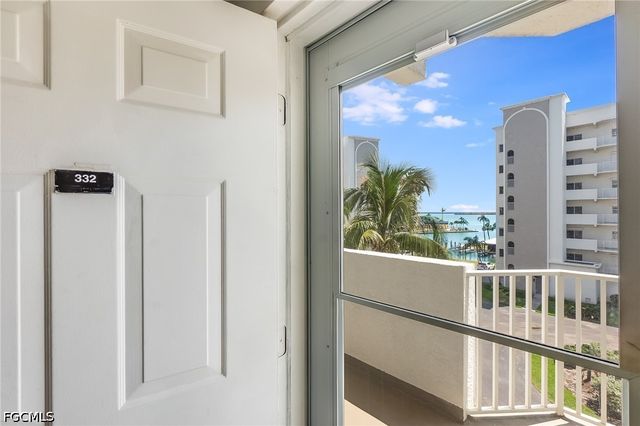 4351 Bay Beach LN 332, Fort Myers Beach, FL 33931