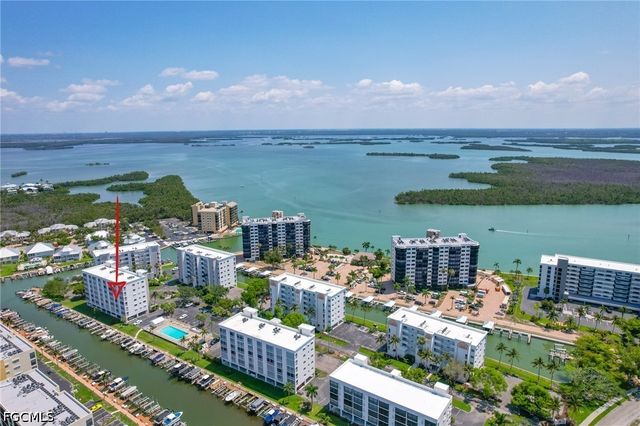 4351 Bay Beach LN 332, Fort Myers Beach, FL 33931