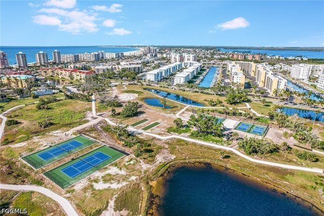 4351 Bay Beach LN 332, Fort Myers Beach, FL 33931